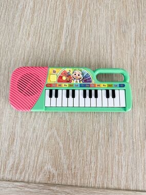 CoComelon Official Musical Keyboard